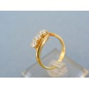 Zlatý dámsky prsteň žlté zlato tri zirkóny VP53376Za