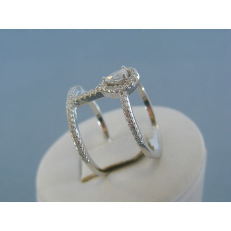 Strieborný dámsky prsteň kamienky zirkónu DPS56412 925/1000 4.12g