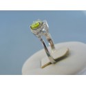 Strieborný dámsky prsteň zelený kameň VPS57365 925/1000 3.65g