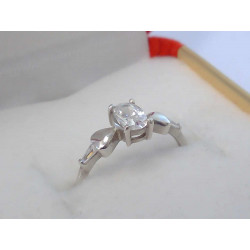 Strieborný  dámsky prsteň zirkón DPS52144 925/1000 1,44g