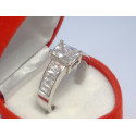 Dámske strieborné naušnice číre zirkóny VPS60512 925/1000 5,12 g