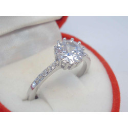 Dámsky strieborný prsteň s brúseným zirkónom VAS54236 925/1000 2,36g